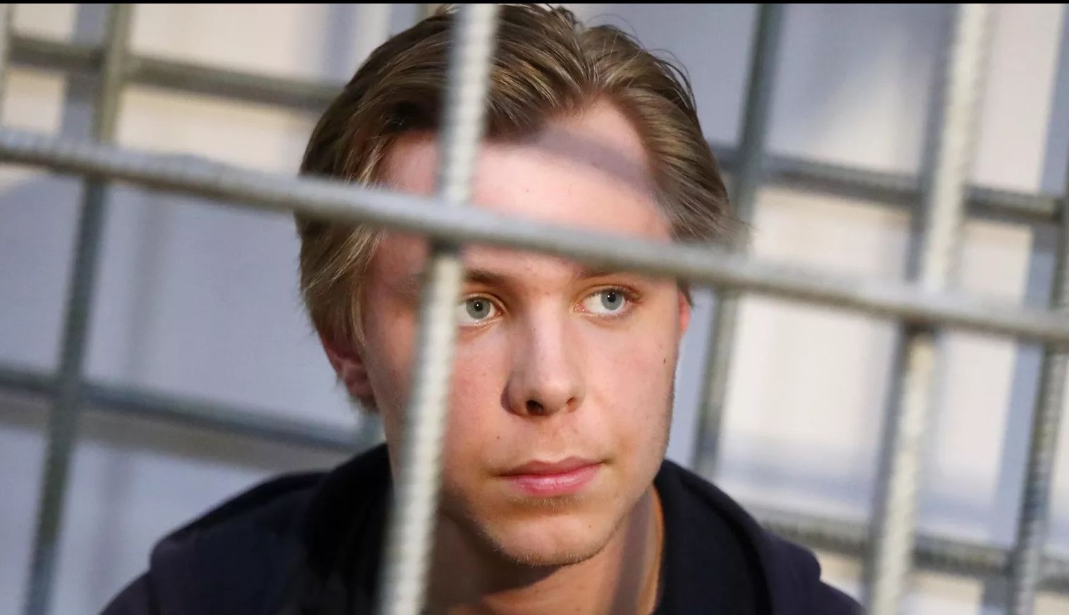 Студент в Волгограде сжег Коран — его дело передали в Чечню. Это законно?