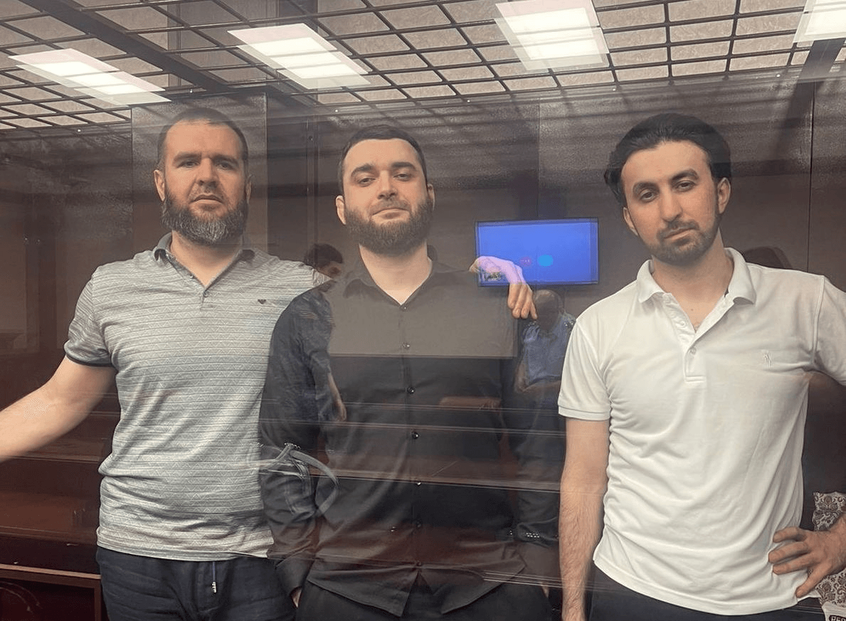 Суд по делу Гаджиева решил вызвать на допрос исследовавших его статьи экспертов